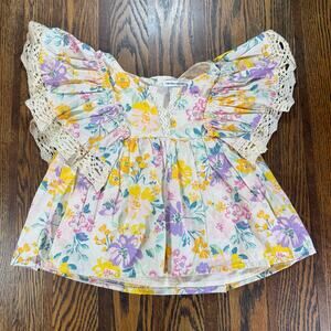 Cupcakes and Cashmere Girls Floral Flutter Sleeve Top Lace Trim Cotton Sz XS 4T